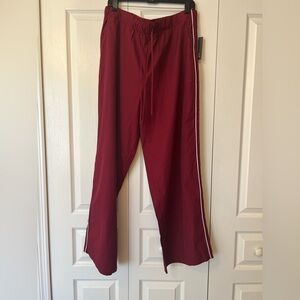Wild Fable Women's Mid Rise Wide Leg Parachute Pants Burgundy Size Large NWT